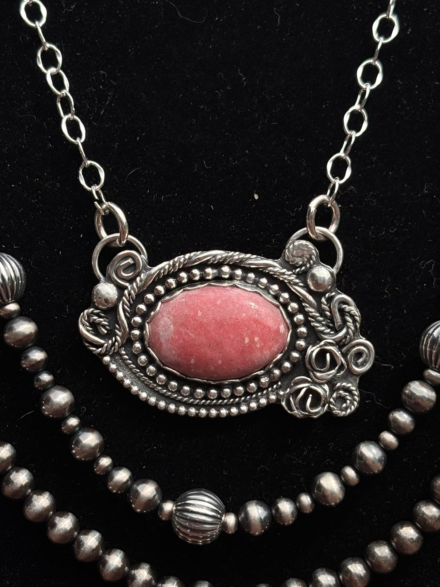 Dreamy Rose Necklace