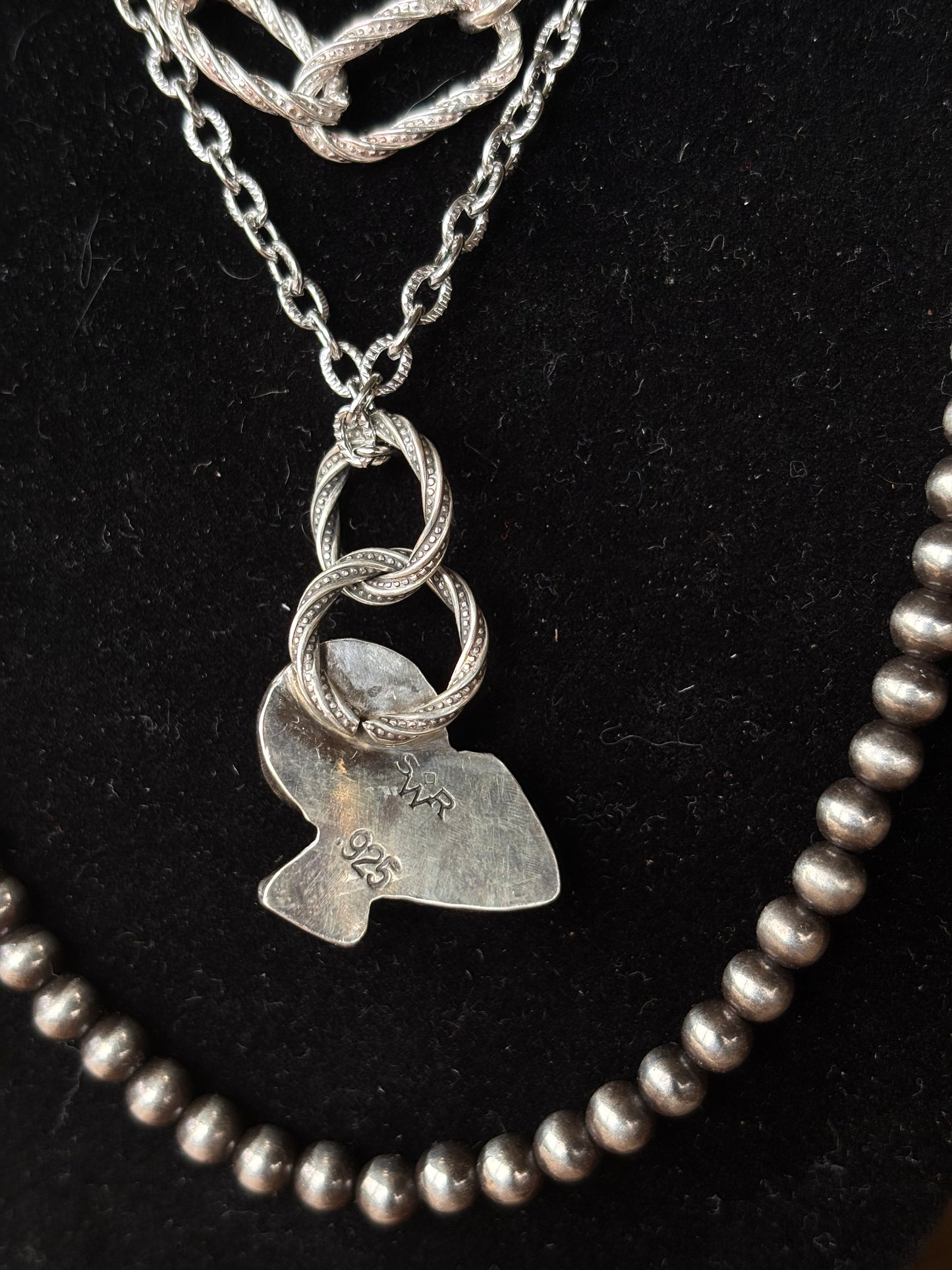 The Thorny Rose Necklace