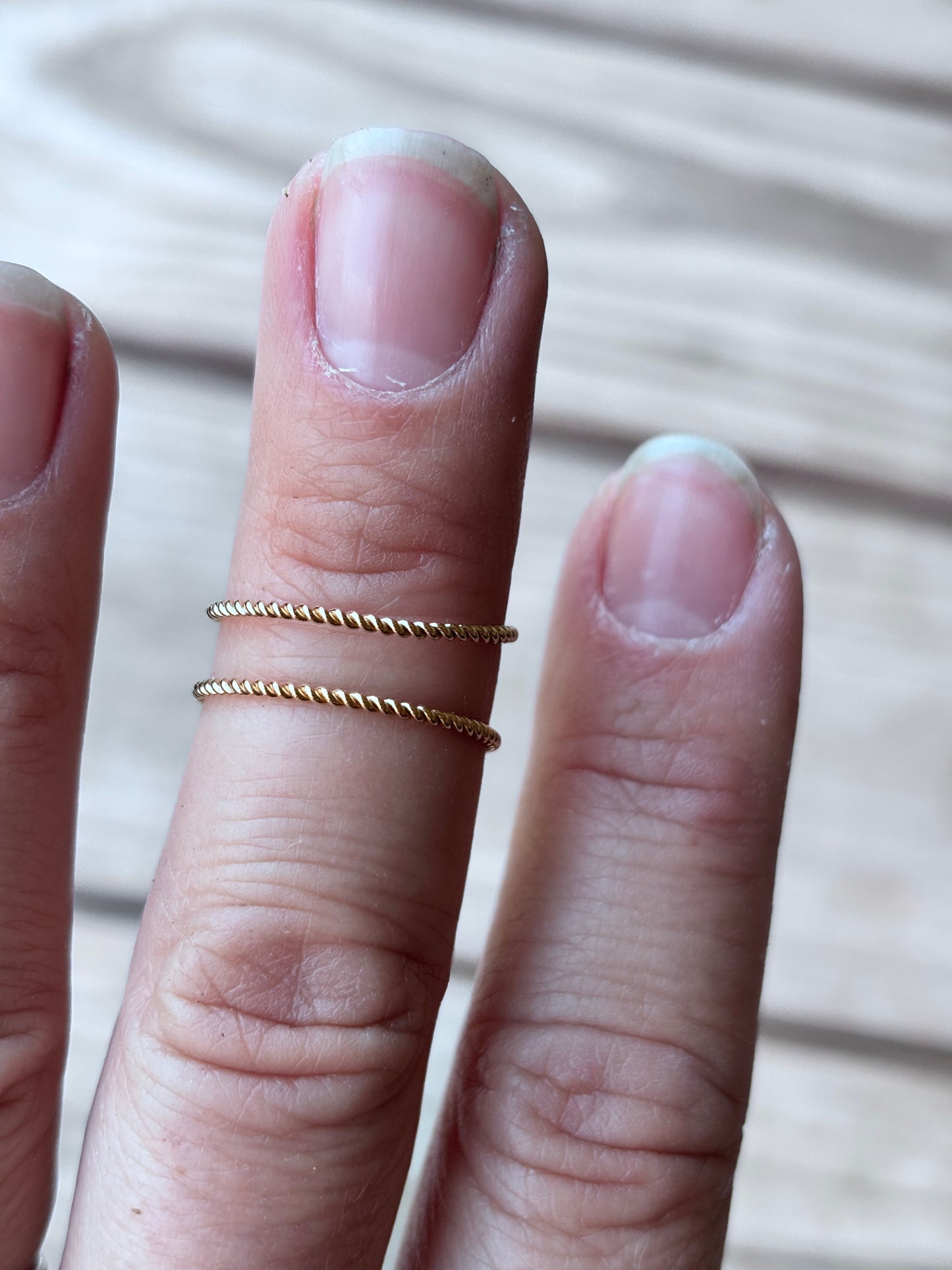 Gold lasso stacker
