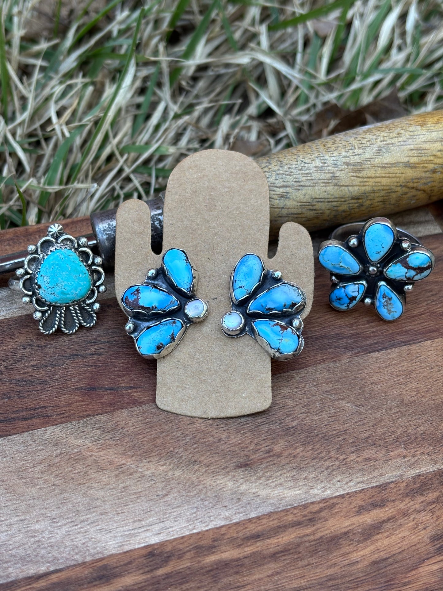 Golden hills half cluster studs