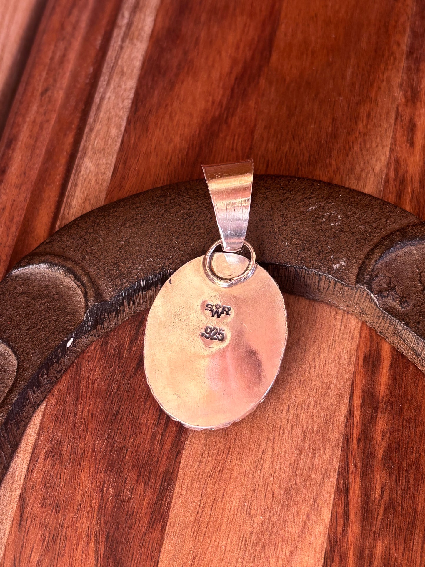 Royston Ribbon Pendant
