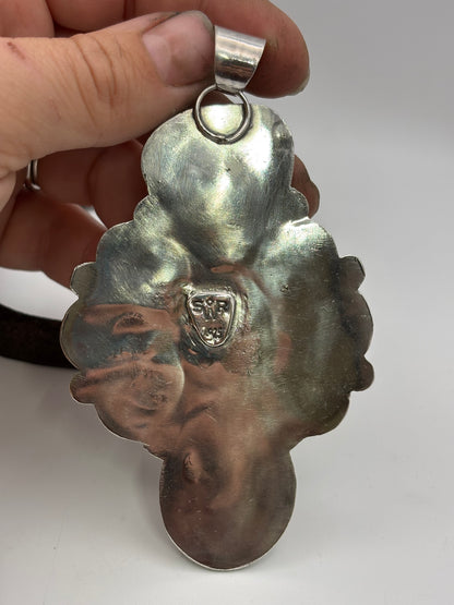 The Miranda Pendant
