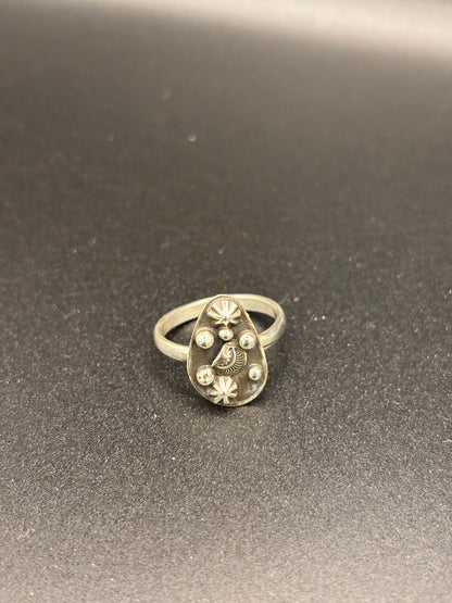 Sterling ring sz 7