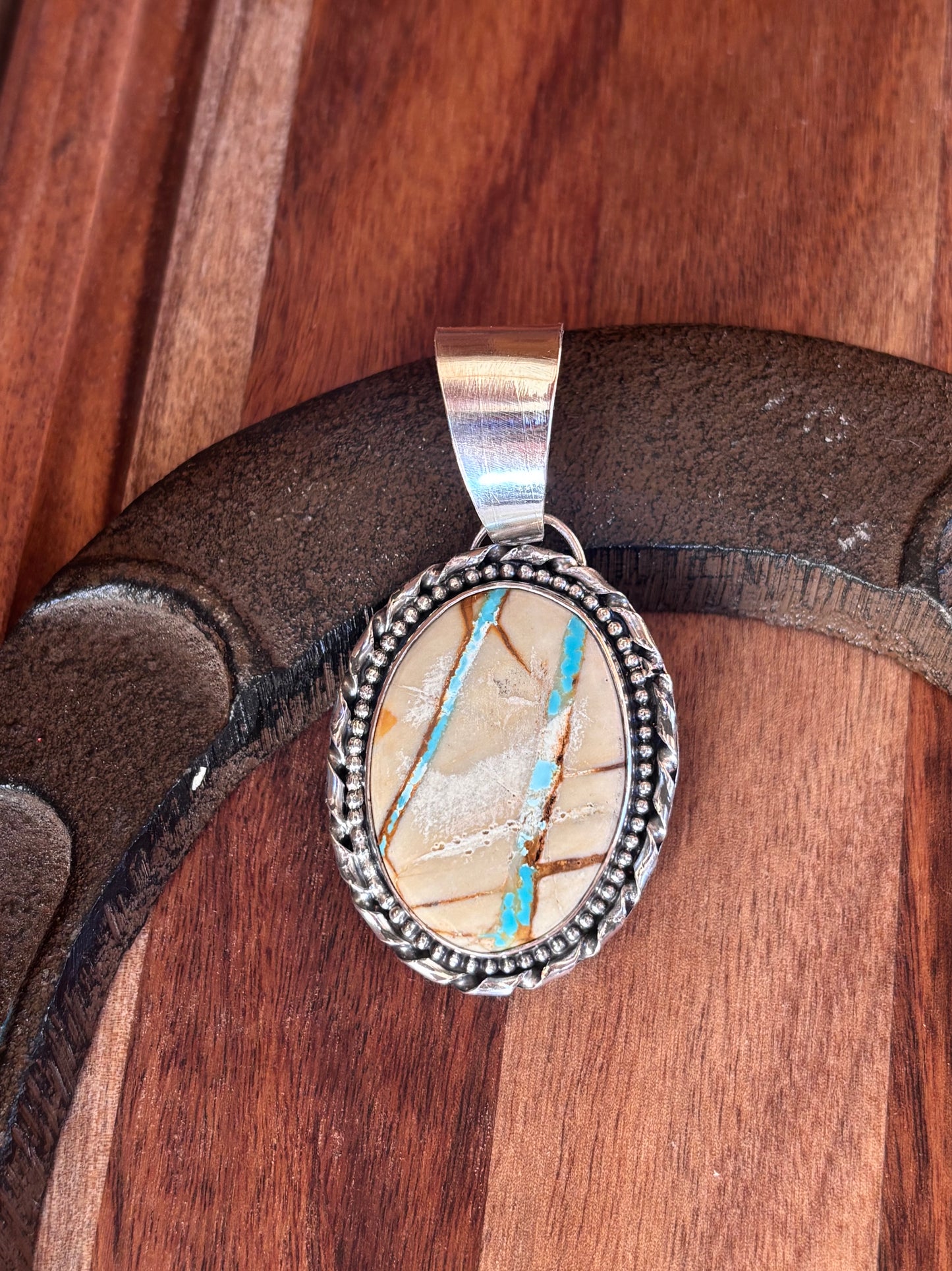 Royston Ribbon Pendant