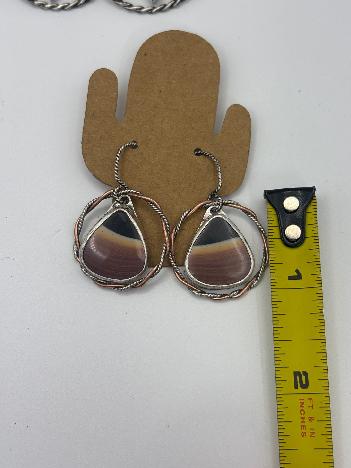 Desert Lover’s dangles