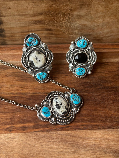White Buffalo&Kingman necklace