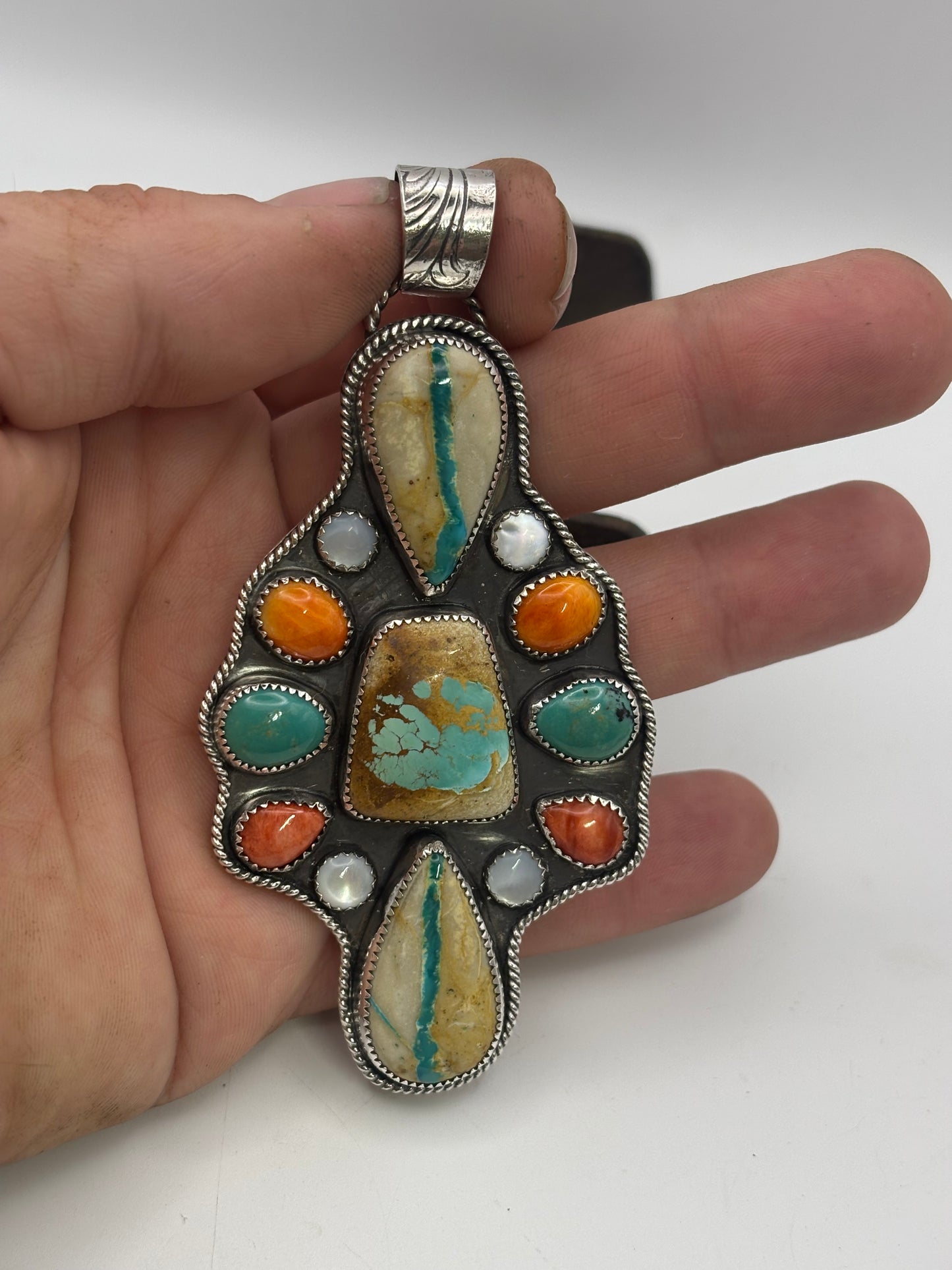 Royston mixed Pendant