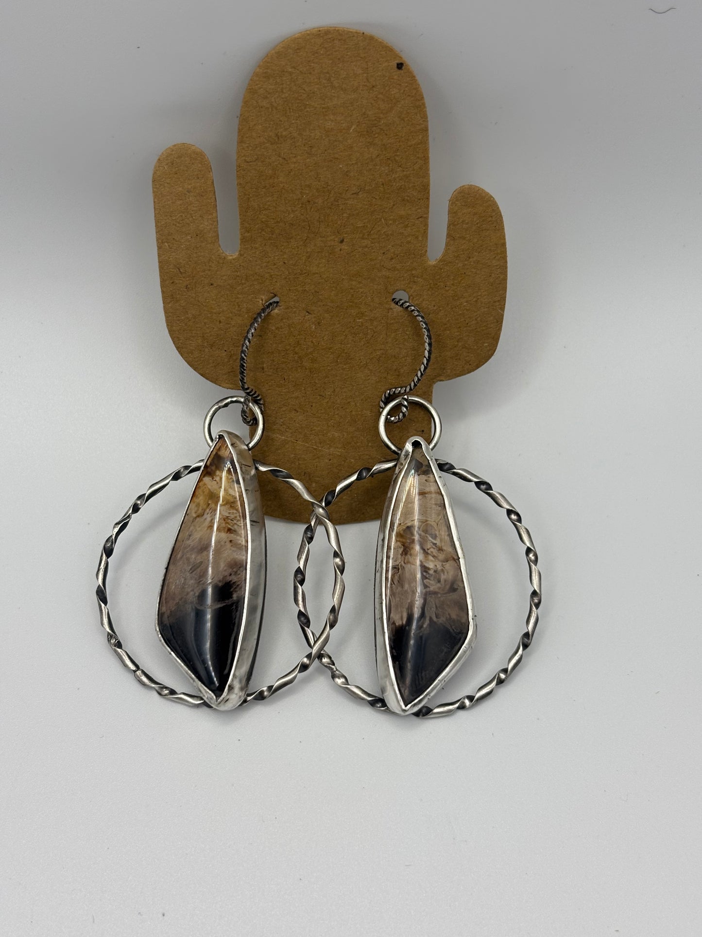 Palm dangles