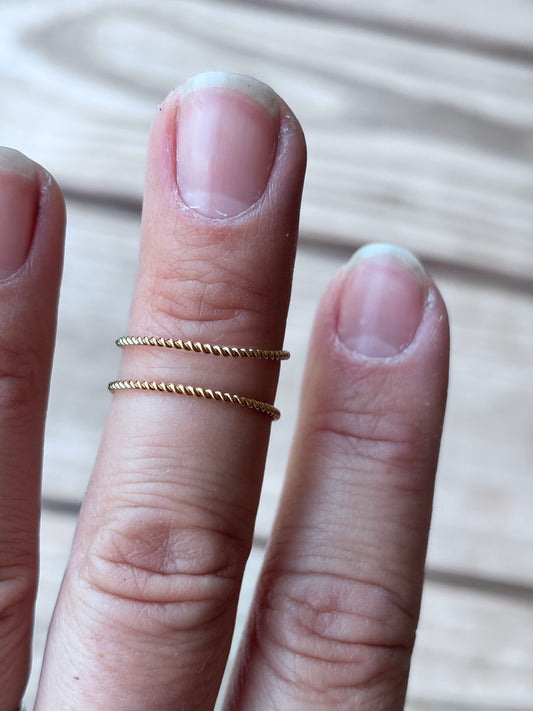 Gold lasso stacker