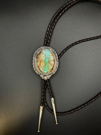 Ribbon Bolo